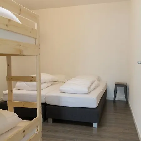 Holiday home Breehees